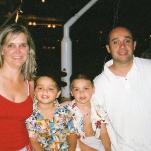 Meet your Posher, Yvette